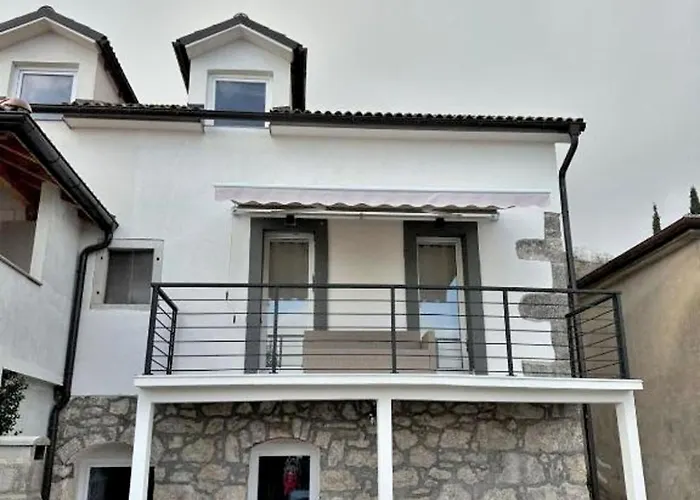 House Sara Ferienhaus Ičići