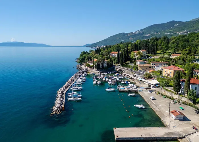 House Sara Casa de Férias Ičići